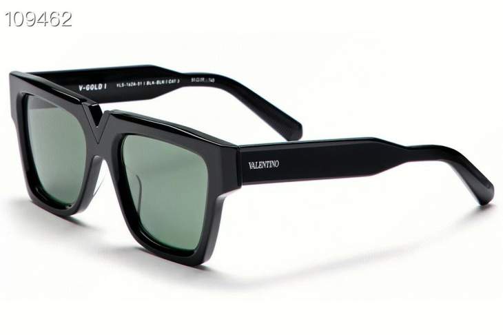 Picture of Valentino Sunglasses _SKUfw66579574fw